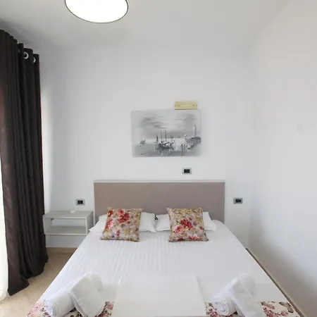 Horizont Hotell 3*